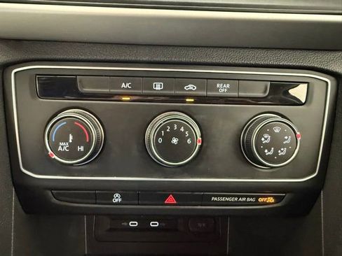 Used 2021 Volkswagen Atlas S image 34