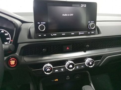 Used 2025 Honda CR-V LX image 17