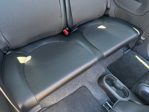 Used 2018 FIAT 500 e FWD image 36
