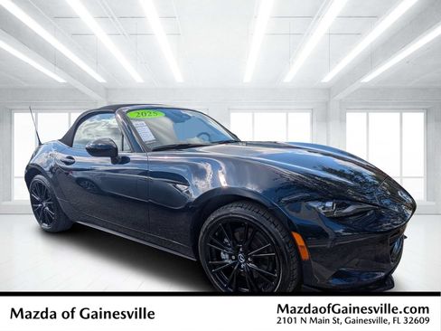 Certified 2025 MAZDA MX-5 Miata Club w/ Interior Package RWD image 1