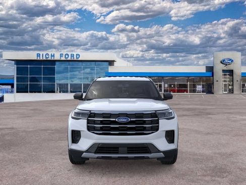 New 2026 Ford Explorer Active RWD image 6