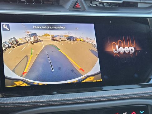 New 2026 Jeep Cherokee Limited AWD/4WD image 25