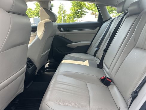 Used 2018 Honda Accord Touring image 26