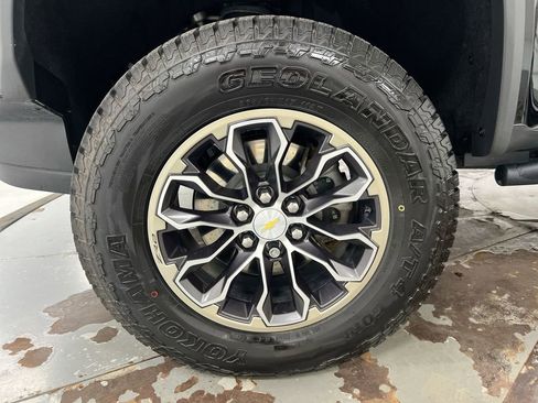 Used 2021 Chevrolet Colorado ZR2 AWD/4WD image 27