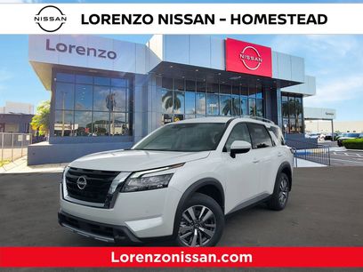 New 2025 Nissan Pathfinder SL