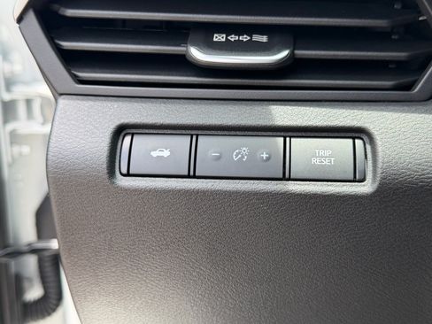 Certified 2024 Nissan Altima 2.5 SR AWD/4WD image 27