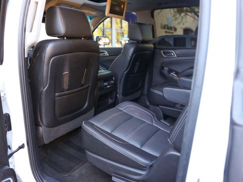 Used 2016 GMC Yukon XL Denali w/ Open Road Package image 9