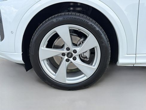 Certified 2025 Audi Q5 Prestige AWD/4WD image 40