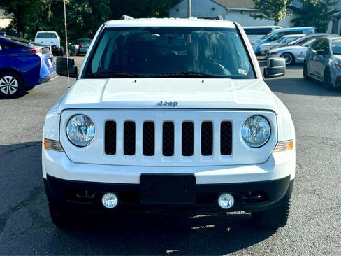 Used 2015 Jeep Patriot Latitude image 2