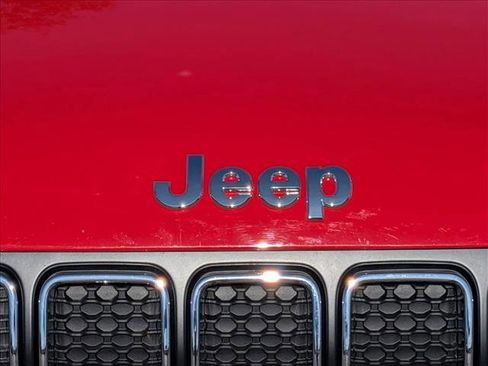 Used 2021 Jeep Renegade Latitude image 22