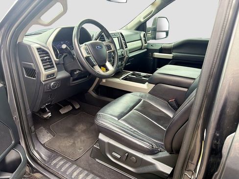 Used 2020 Ford F250 Lariat image 26