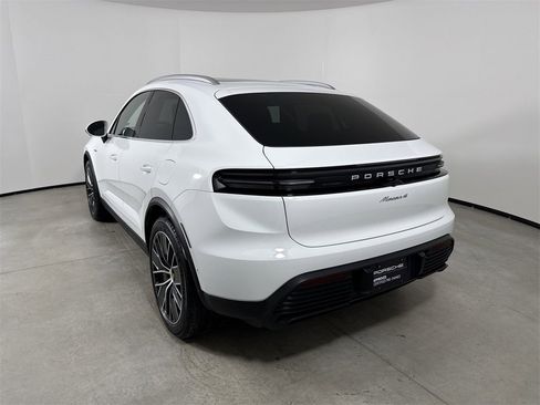 Certified 2025 Porsche Macan 4 Electric image 3