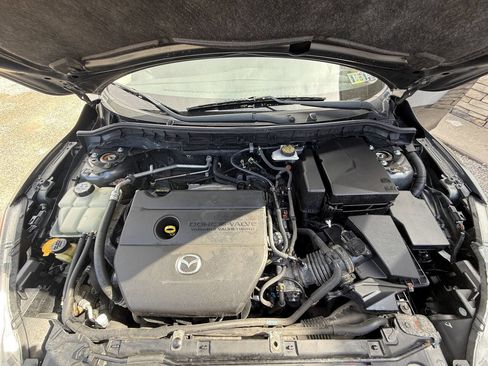 Used 2011 MAZDA MAZDA3 s Grand Touring image 16