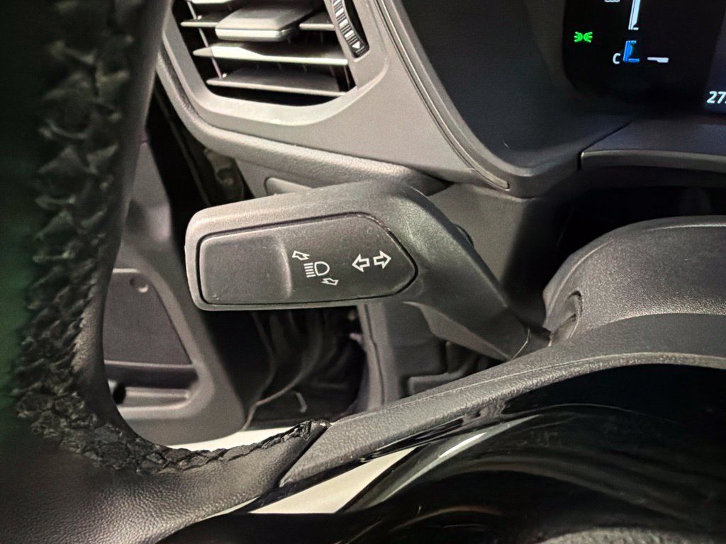 Used 2023 Ford Escape Active w/ Tech Pack #1 AWD/4WD image 19