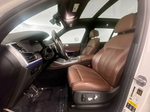 Used 2020 BMW X7 M50i image 20