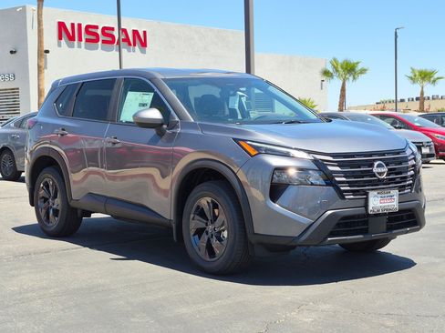 New 2026 Nissan Rogue SV FWD image 6