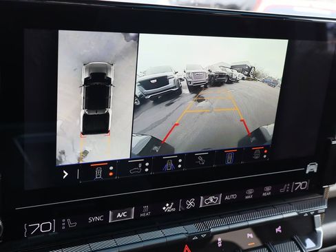 Used 2024 GMC Hummer EV 3X w/ Omega Edition image 17