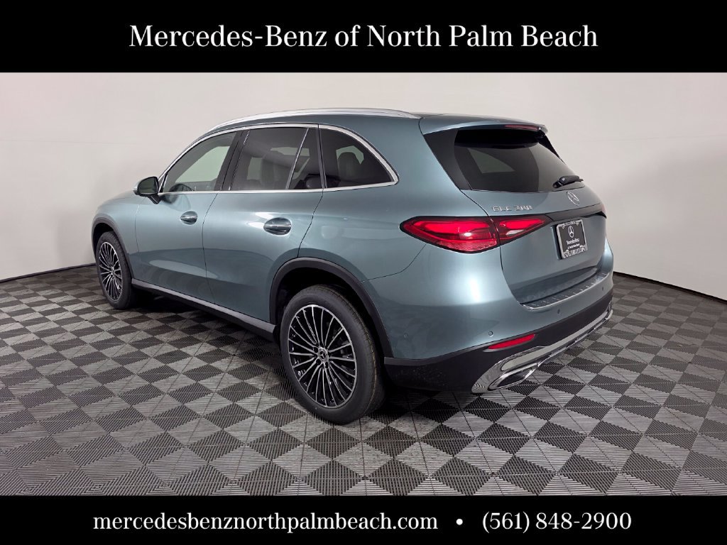 New 2027 Mercedes-Benz GLC 300 image 4