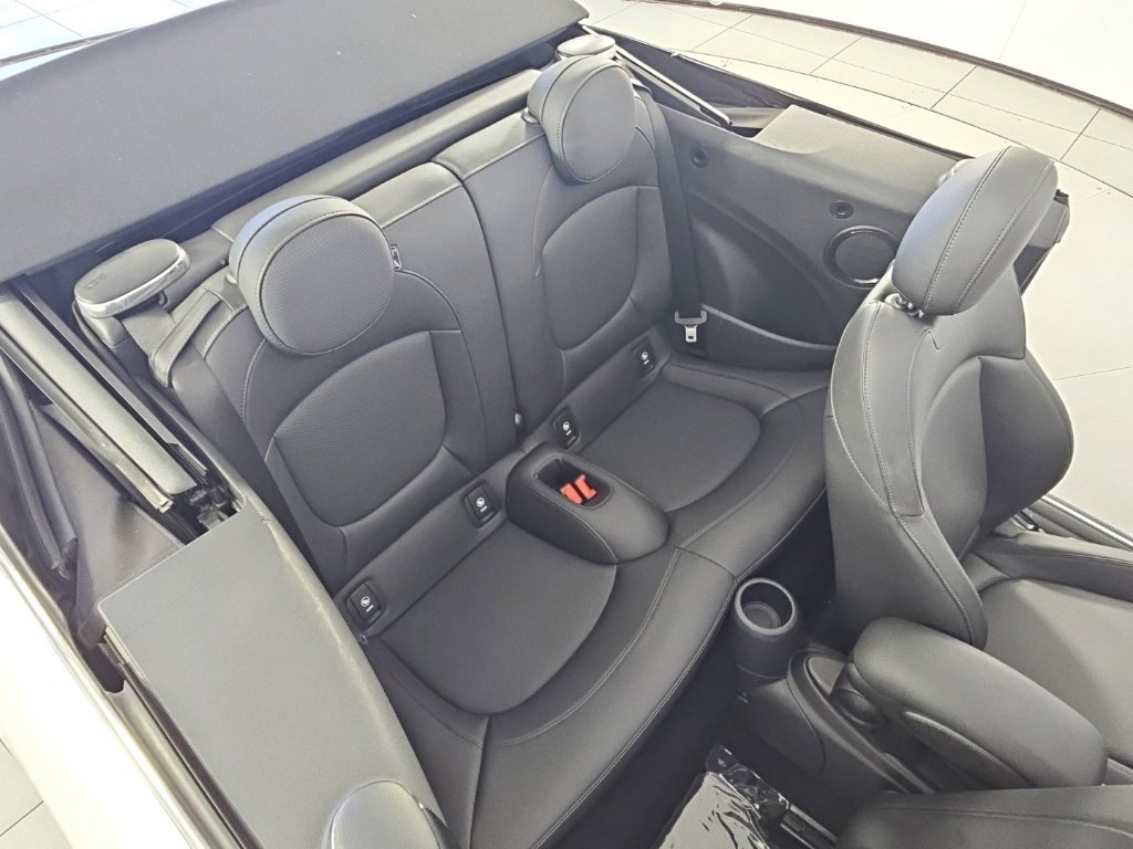 Used 2024 MINI Cooper S FWD image 23