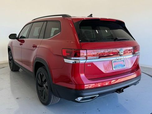 New 2025 Volkswagen Atlas SE image 7