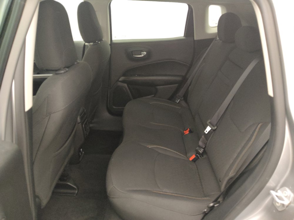 Used 2019 Jeep Compass Sport FWD image 18