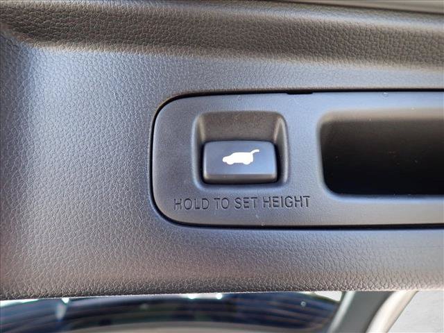 Used 2023 Honda CR-V Sport Touring image 9