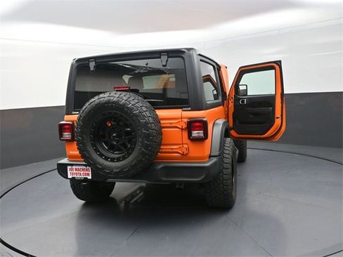 Used 2025 Jeep Wrangler Sport image 36