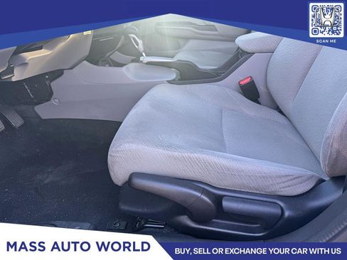 Used 2013 Honda Civic LX image 4