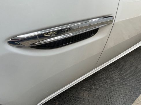 Used 2013 Jaguar XK Touring RWD image 6