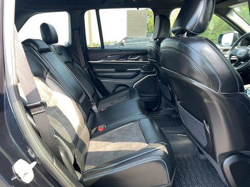 Used 2022 Jeep Grand Cherokee Trailhawk w/ Advanced Protech Group II image 30