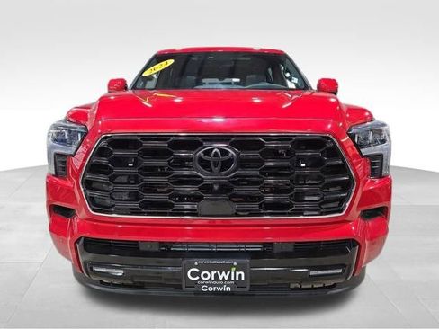 Used 2024 Toyota Sequoia Platinum image 5