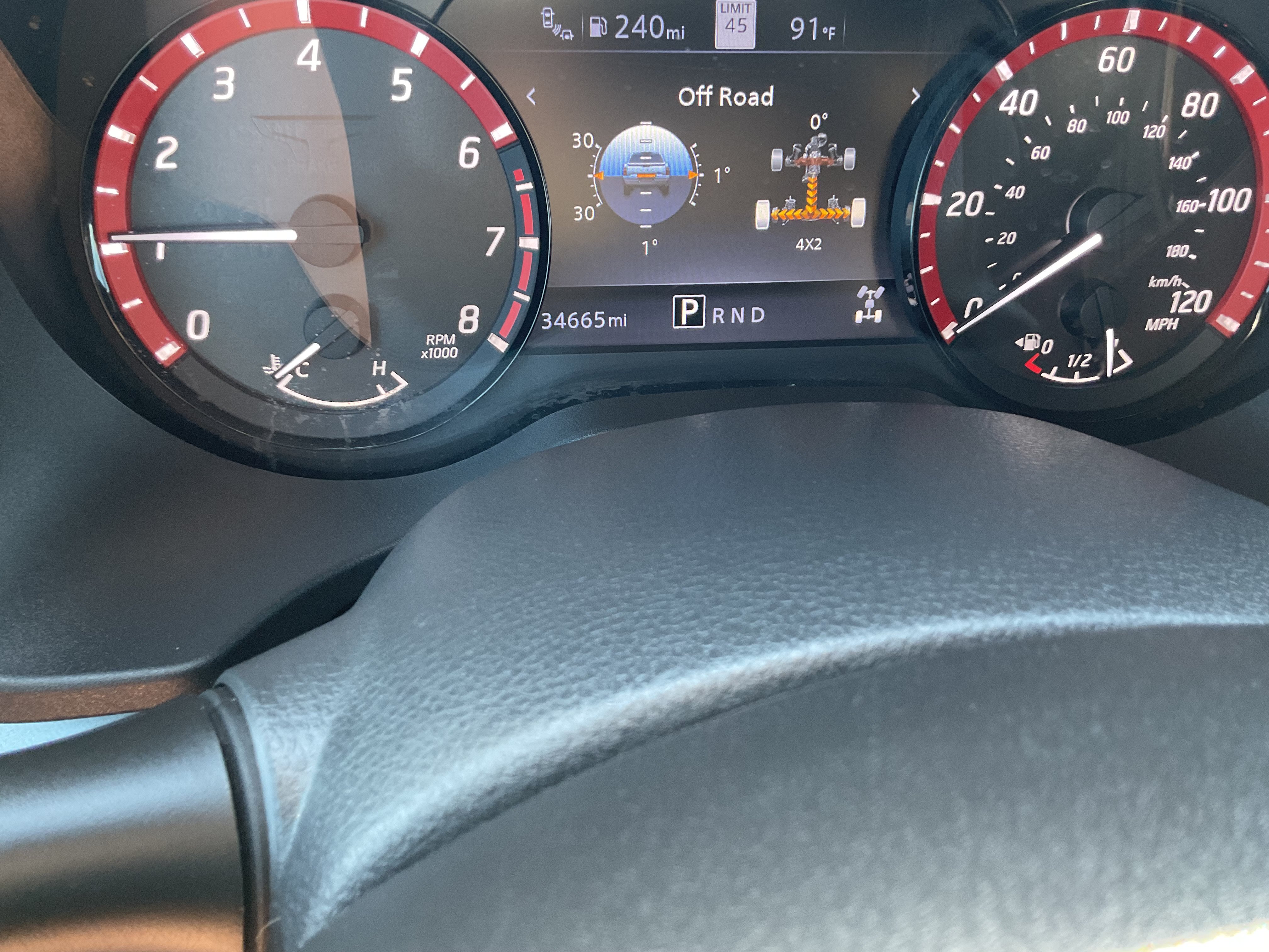 Used 2021 Nissan Titan PRO-4X w/ Pro-4x Convenience Package AWD/4WD image 20