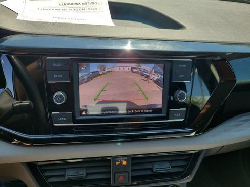 Used 2024 Volkswagen Taos S AWD/4WD image 32
