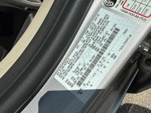 Used 2012 Ford Fiesta SE w/ Super Fuel Economy Pkg FWD image 16