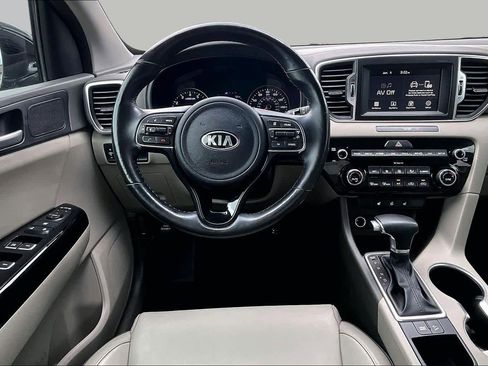 Used 2019 Kia Sportage EX w/ EX Premium Package FWD image 6