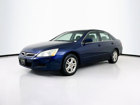 Used 2007 Honda Accord EX image 3