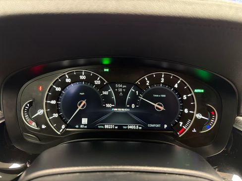 Used 2018 BMW M550i xDrive w/ Driving Assistance Package image 19