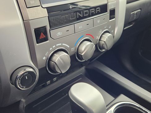 Used 2021 Toyota Tundra SR5 image 24