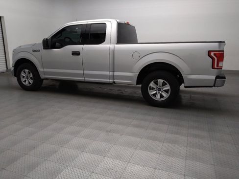 Used 2016 Ford F150 XLT image 3