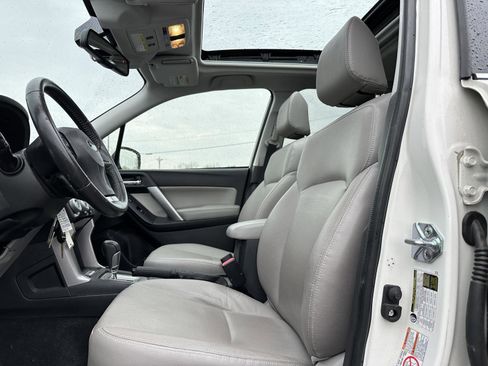 Used 2016 Subaru Forester 2.5i Limited image 11