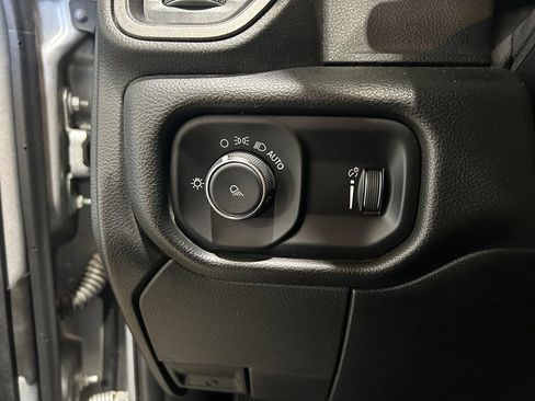 Used 2021 RAM 2500 Tradesman AWD/4WD image 17