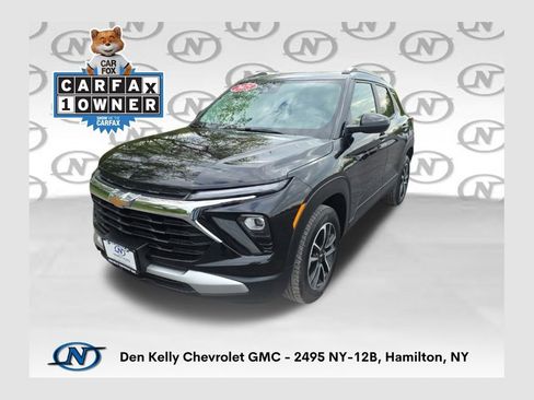 Used 2025 Chevrolet TrailBlazer LT AWD/4WD image 1