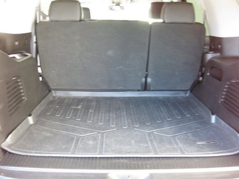 Used 2019 Chevrolet Tahoe LS w/ Skid Plate Package image 31