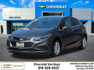 Used 2018 Chevrolet Cruze LT image 1