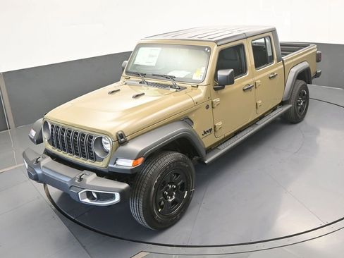 New 2026 Jeep Gladiator Sport image 42