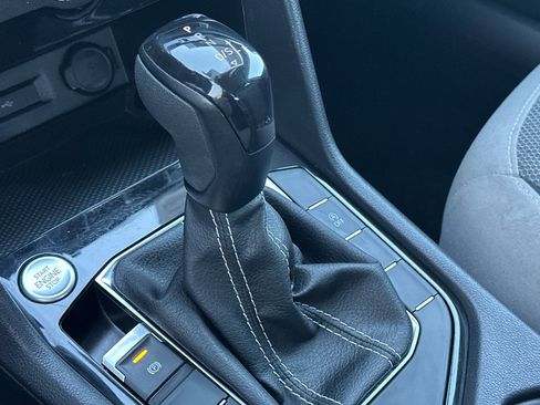 Used 2023 Volkswagen Taos S image 21