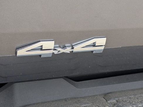 New 2026 Toyota Tundra Limited AWD/4WD image 7