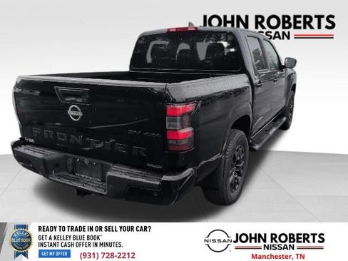 Used 2023 Nissan Frontier SV w/ Midnight Edition Package AWD/4WD image 8
