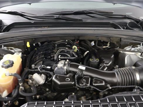 Used 2023 Jeep Grand Cherokee L Laredo image 21