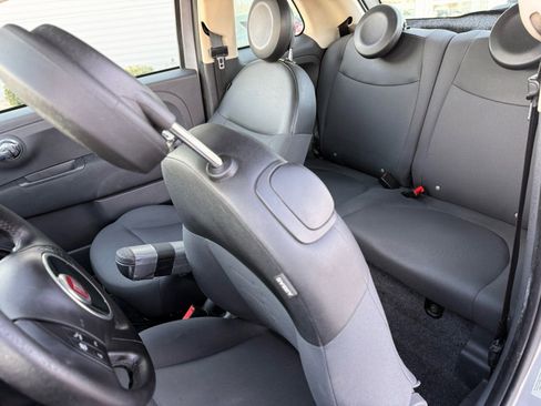 Used 2015 FIAT 500 Pop image 15